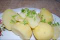 Ziemniaki gotowane z selerem